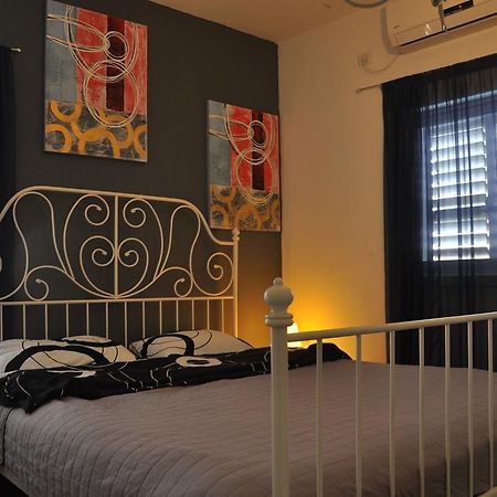 Isra Home Rothschild 8-2 Apartment Bat Yam Exterior foto