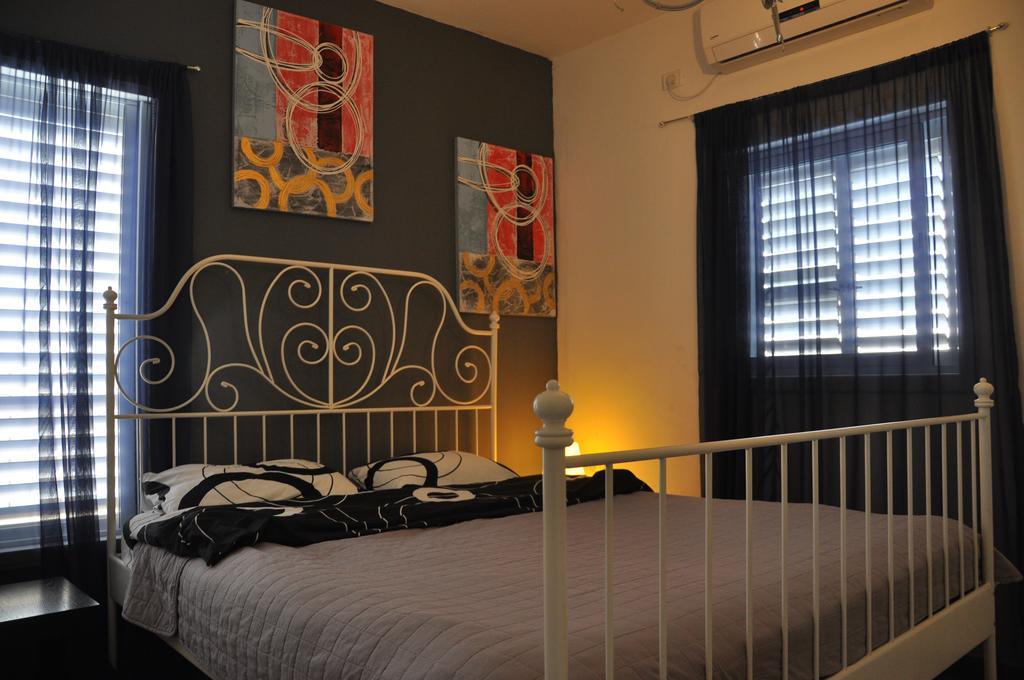 Isra Home Rothschild 8-2 Apartment Bat Yam Exterior foto
