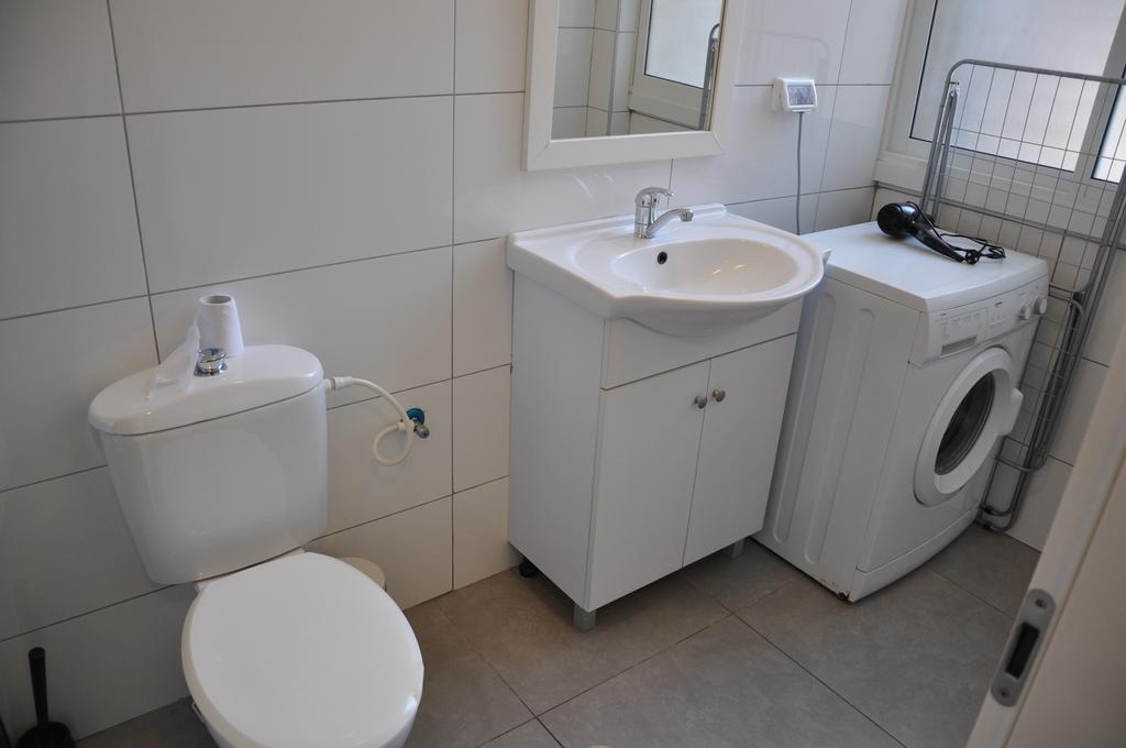 Isra Home Rothschild 8-2 Apartment Bat Yam Exterior foto